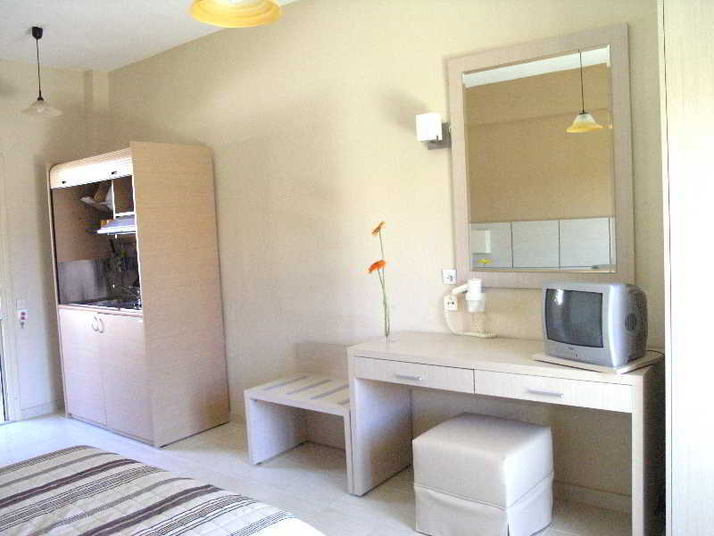 Aristotelis Hotel Fúrka Kültér fotó